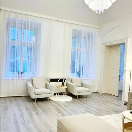 Apartment Centrum 1 95m2 Prague