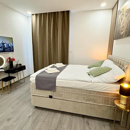 Little Downtown Guest house Prague