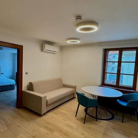 U 3 Pstrosu Hotel