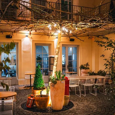 Old Royal Post Boutique & Premium Hotel Praga