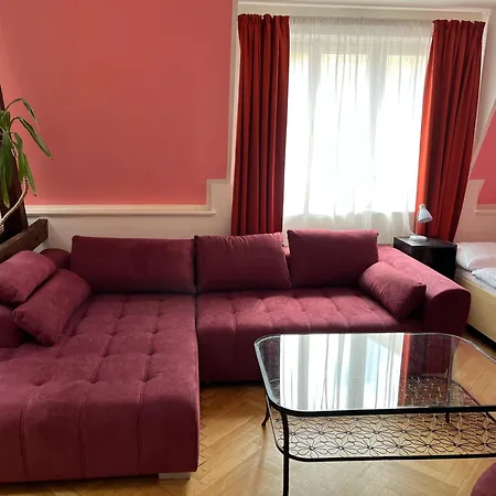 Apartmán U Vejvodů Praha