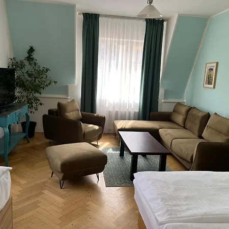 U Vejvodů