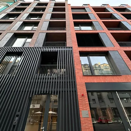 Real Living By Refa Karlin 305 Apartamento