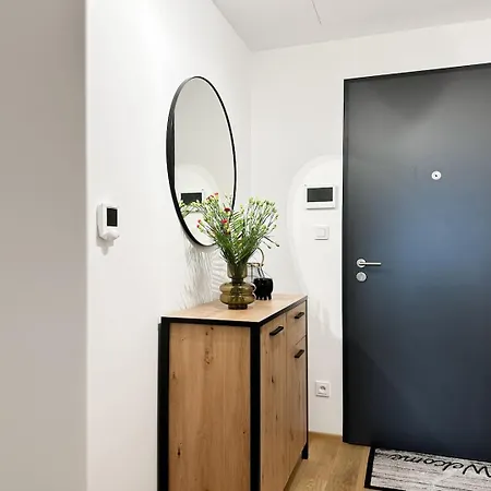 Real Living By Refa Balcony Retreat 75 아파트 프라하