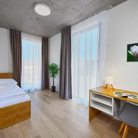 Downtown Andel Aparthotel Prag