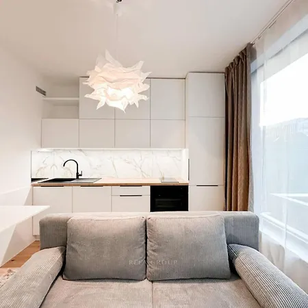 Real Living By Refa Karlin 307 Apartment *