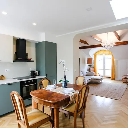 Apartment Charles Bridge Unique Maisonette Prague