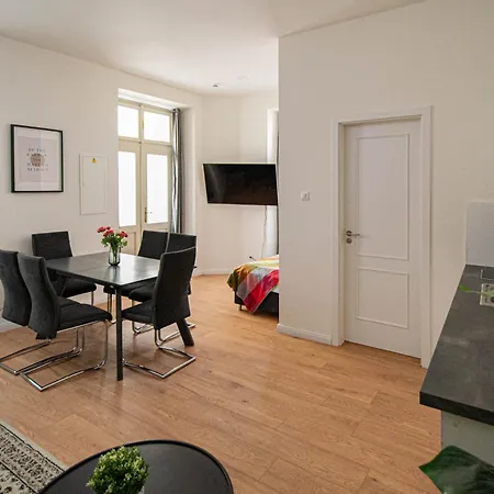 Charles Square By Ruterra Apartment *