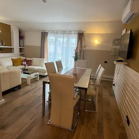 3bdr Penthouse With Terrace&ac Apartment Prague