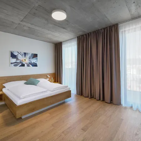 Downtown Andel 4* Prag