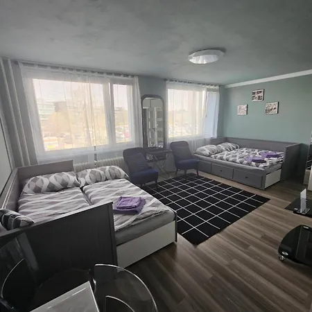 Westfield Apartment Prague