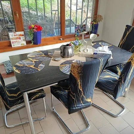 Homestay Devils Peak
