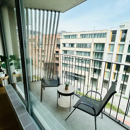 New Building New At Andel Metro Station Appartement *