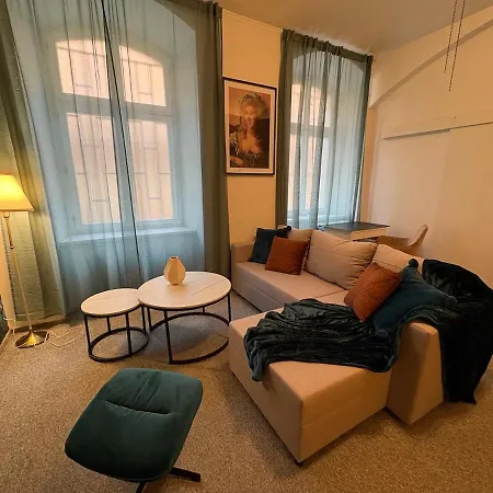 Apartment Place Of Grace - Square Prague