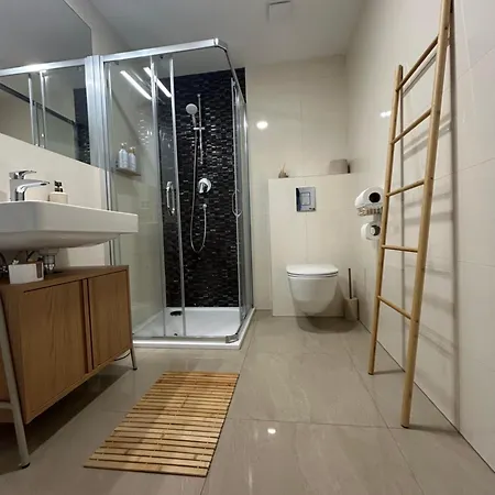 Modern Flat In Iconic Location Appartement