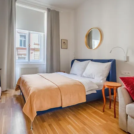 Apartment J3
