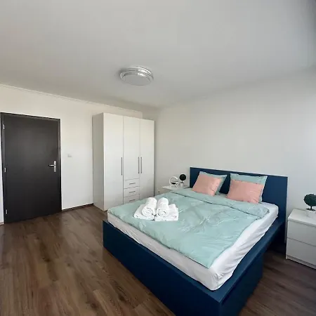Apartamento High Rise Cozy 2brd Flat *
