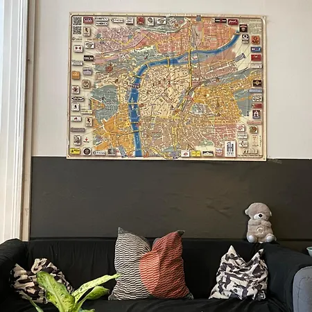 Hostel Onefam Home Prague