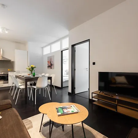 Deluxe With Balcony Near Center * Prague