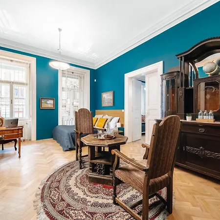 Wagnerstays Grand Nest 6bd Billiard&sauna&cinema Apartment *