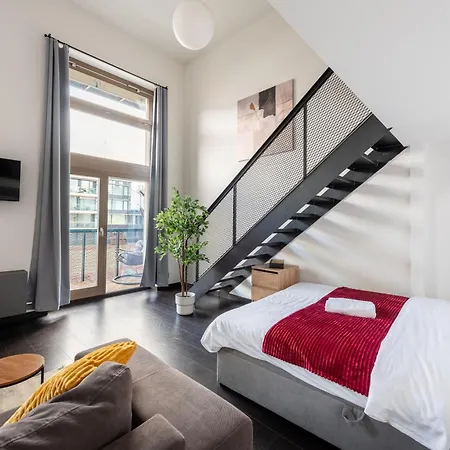 Near Center Family Loft-apartments *