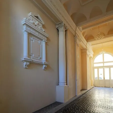 Luxemi I Wenceslas Square Apartment Prague