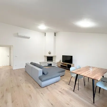 Cozy Atmos Apartament
