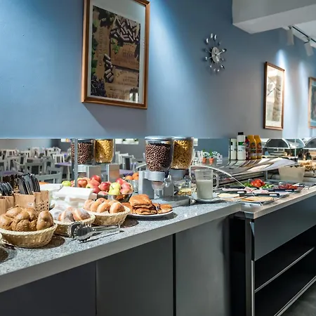 Otakar Hotel