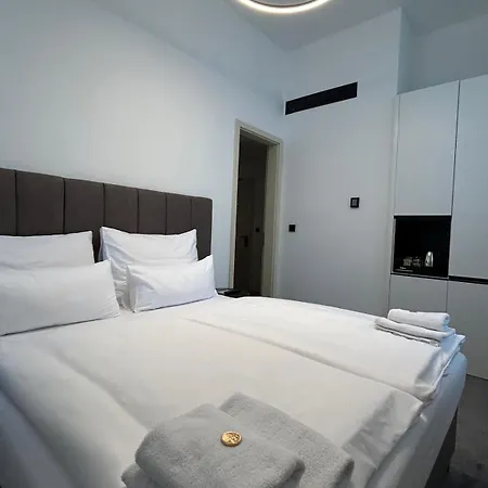 Hotel The Gold Bank 4*