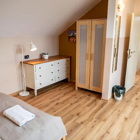 3bdr Penthouse With Terrace&ac Apartment