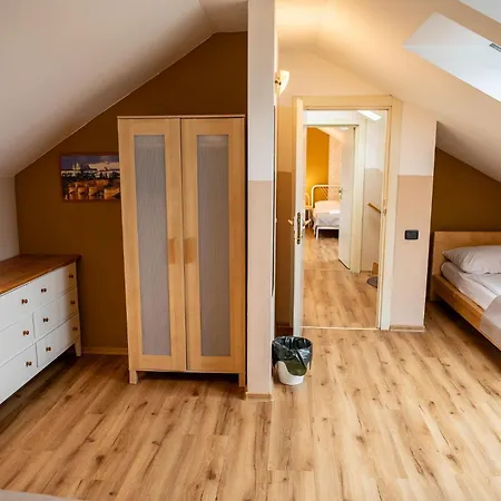 3bdr Penthouse With Terrace&ac Prague
