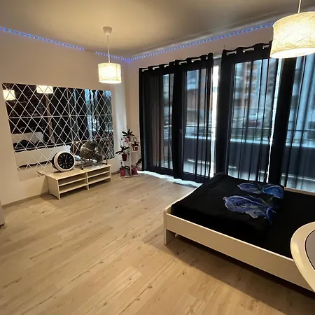 Apartment Monfas Chodov *