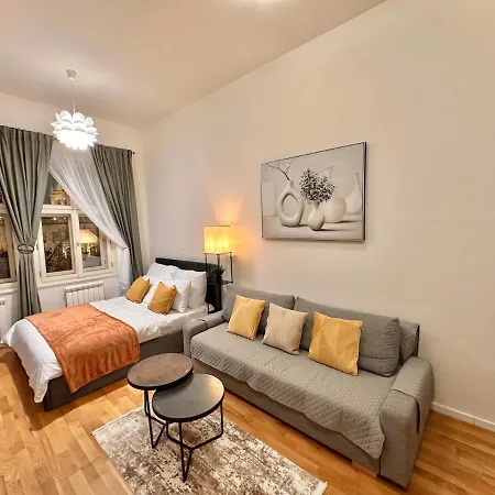 Modern 1 Retreat With Stunning Museum Views شقة براغ