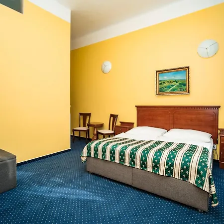 Hotel Otakar 3*