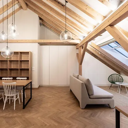 Wishlist Old Residences - U Obecního Dvora 1 * Praha