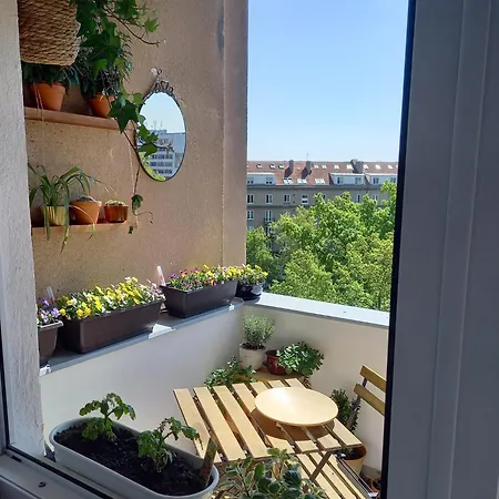 Hezky S Balkonem Apartman Prága