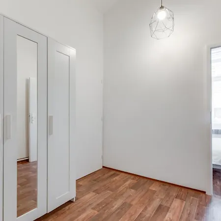 Apartment Chic And Modern Prague