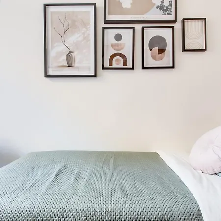 Chic And Modern Apartment Prague