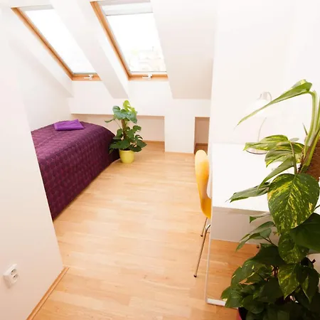 Kozi Loft Old Town