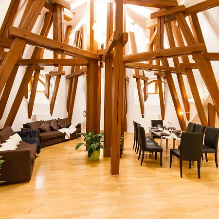Kozi Loft Old Town Apartment Prague
