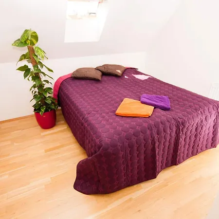 Apartment Kozi Loft Old Town