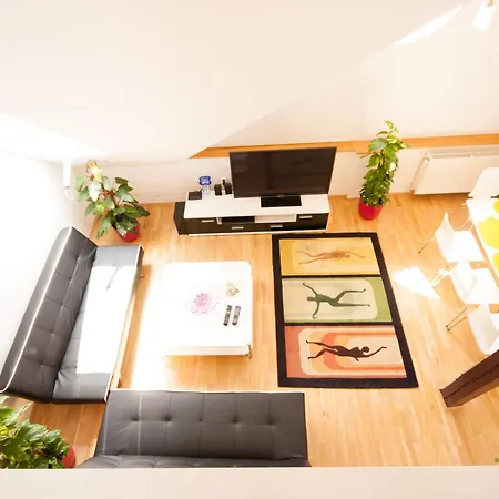 Apartment Kozi Loft Old Town