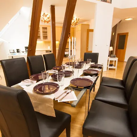 Kozi Loft Old Town *