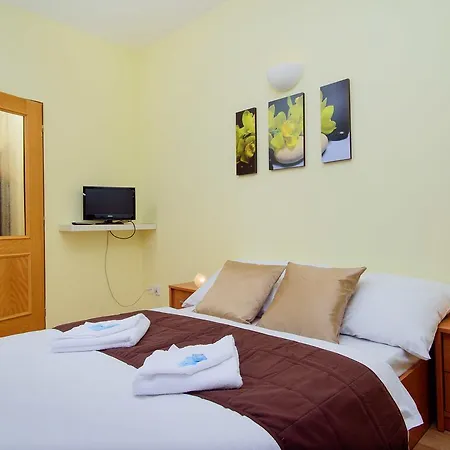 Brilliant Hotel 3*