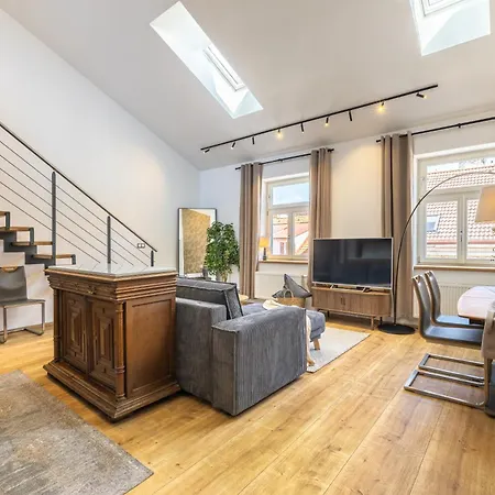 דירה Peaceful & Cozy Living In Vysehrad With A Balcony *