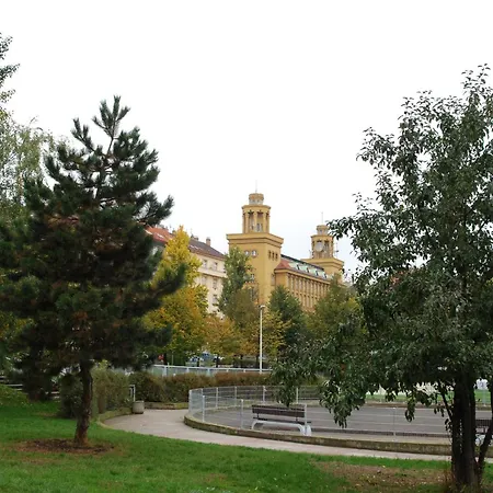 Saturnin Apartment *
