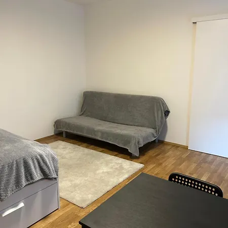 Apartment Kobrova With Free Parking Prague