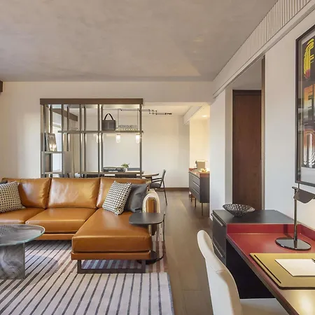 Fairmont Golden Hotell 5*