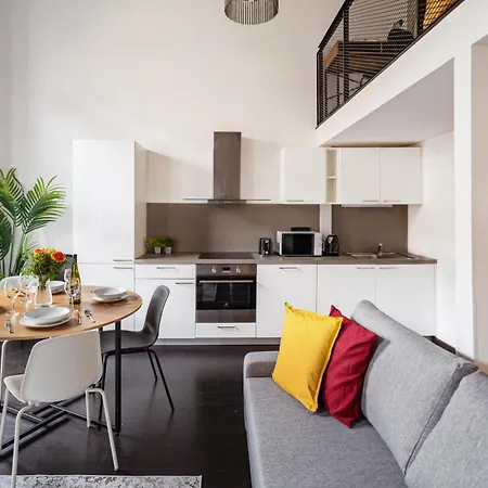 Near Center Family Loft-apartments Apartment