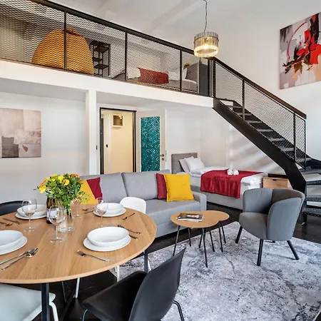 Near Center Family Loft-apartments Apartment *